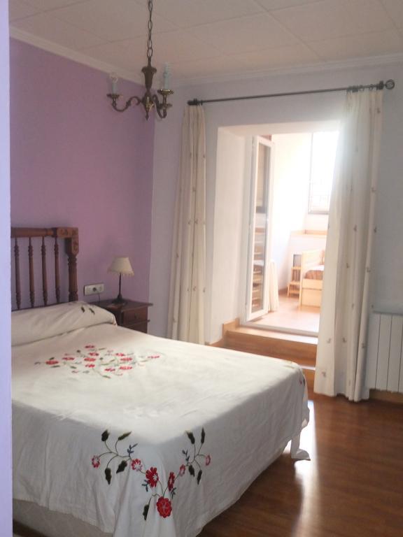 Hostal La Casa de los Aromas Villena Habitación foto