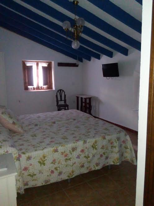 Hostal La Casa de los Aromas Villena Exterior foto